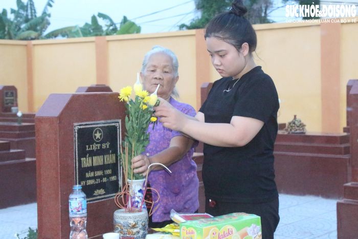 Chiến tranh đi qua, nhưng nỗi đau của những thân nhân liệt sĩ thì vẫn còn đó... Ảnh: ĐT