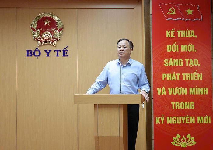 PGS.TS Phạm Đức Mạnh - Phó Cục trưởng Cục Phòng bệnh phát biểu. Ảnh: Trần Minh