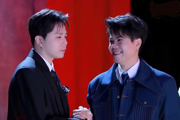 Biểu cảm của Trịnh Thăng Bình khi nói "Tao ghét mày" khiến "thư ký Ninh" bật cười.