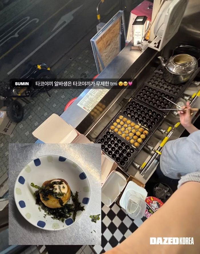 Seo Su Min tại quầy bánh takoyaki - nơi cô làm thêm. - Nguồn: Tạp chí DAZED Korea