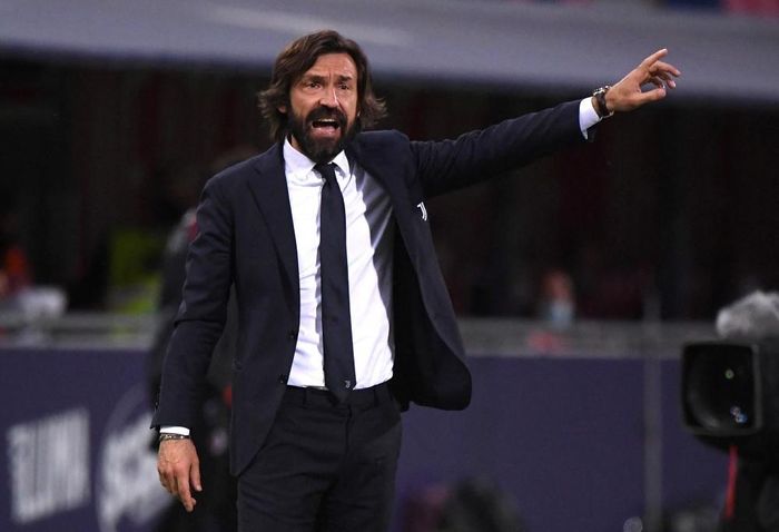 Pirlo chưa gặt hái nhiều thành công trong sự nghiệp cầm quân. Ảnh: Reuters. 