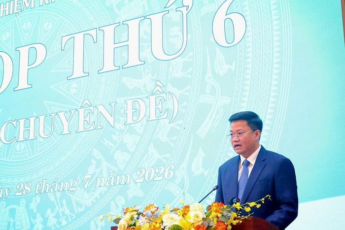 Tân Chủ tịch UBND tỉnh Quảng Ngãi Nguyễn Đức Tâm phát biểu nhận nhiệm vụ