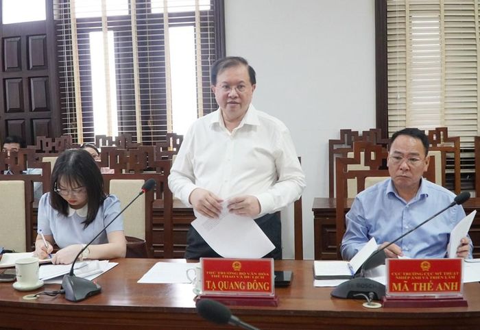 Thứ trưởng Tạ Quang Đông phát biểu tại buổi làm việc. Ảnh: S.Thùy