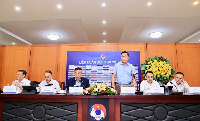 Phó chủ tịch Trần Anh Tú phát biểu tại Hội nghị