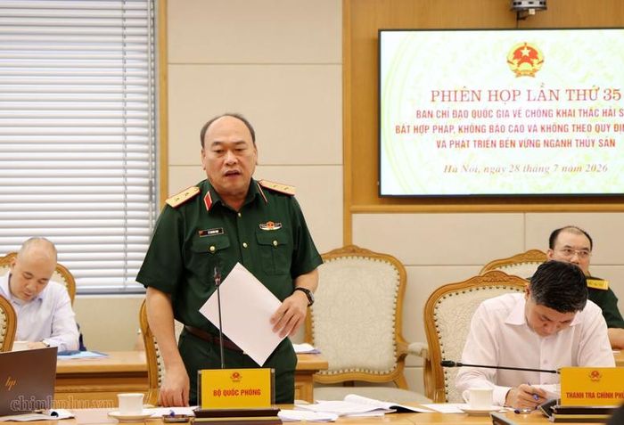 Trung tướng Lê Quang Đạo, Phó Tổng Tham mưu trưởng QĐND Việt Nam phát biểu tại Phiên họp - Ảnh: VGP/Gia Huy