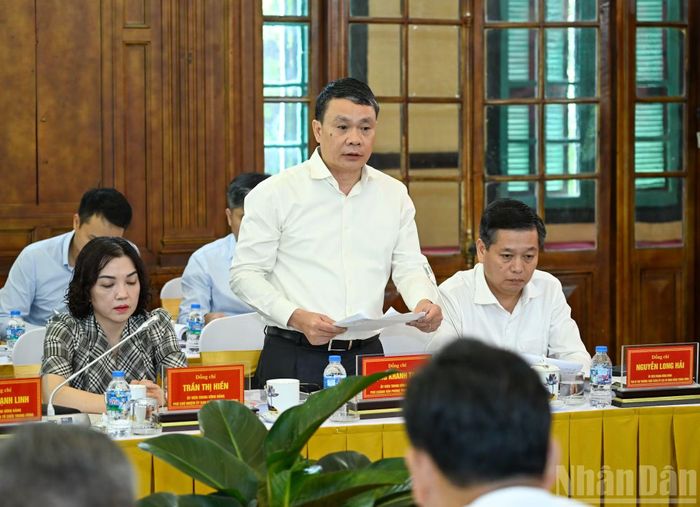 Phó Chánh Văn phòng Trung ương Đảng Đặng Khánh Toàn phát biểu tại hội nghị. (Ảnh: DUY LINH)