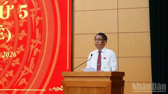 Bí thư Tỉnh ủy Cao Bằng Phan Thăng An phát biểu ý kiến tại kỳ họp.