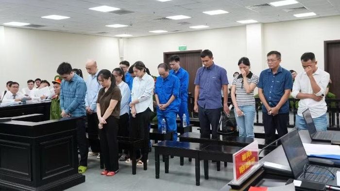 Các bị cáo tại phiên tòa. (Ảnh: H.N)