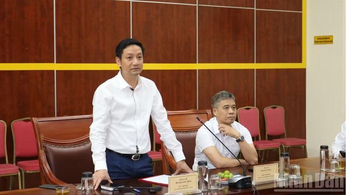 Cục trưởng Đường bộ Việt Nam Bùi Quang Thái khẳng định, đây là thời điểm thuận lợi để đẩy mạnh nghiên cứu, ứng dụng công nghệ số, nhờ sự định hướng rõ nét từ Nghị quyết 57 của Bộ Chính trị và Nghị quyết 68 của Chính phủ.