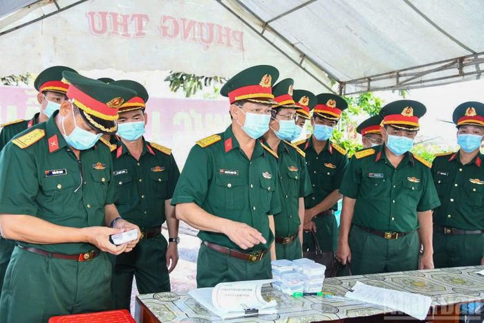 Bộ Chỉ huy quân sự tỉnh phối hợp các sở ngành là thành viên Ban Chỉ đạo 515 tỉnh tiến hành kiểm tra 3 ngày tại 6 nghĩa trang liệt sĩ trên địa bàn tỉnh.