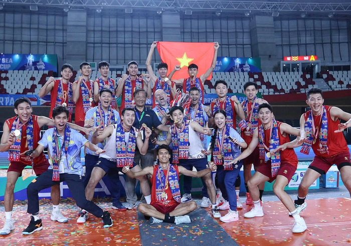 Bóng chuyền nam Việt Nam giành chức vô địch lịch sử tại SEA V.Cup 2026. Ảnh: Sports Buzz 