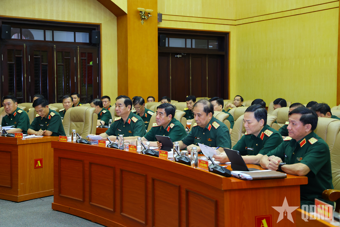 Các đại biểu tham dự hội nghị. 