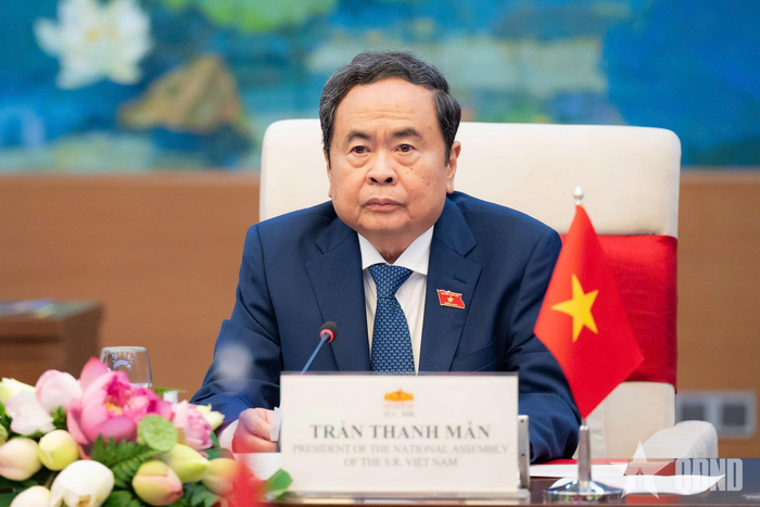 Chủ tịch Quốc hội Trần Thanh Mẫn phát biểu tại cuộc hội đàm. 
