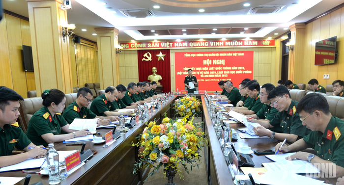  Các đại biểu dự hội nghị. 