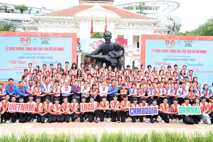 Lễ khai mạc liên hoan diễn ra tại Nhà Thiếu nhi TP Hồ Chí Minh. 