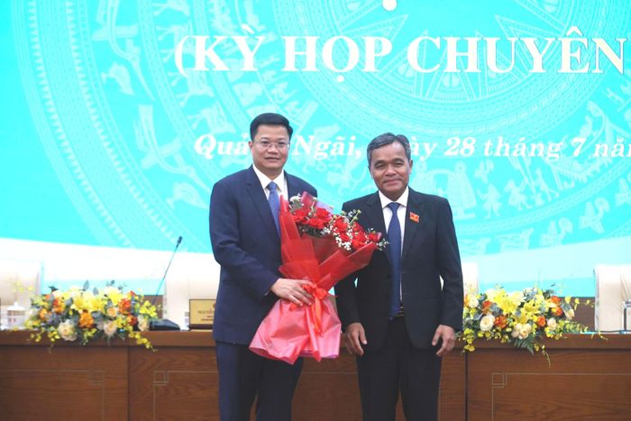  Phó Bí thư Tỉnh ủy Nguyễn Đức Tâm giữ chức Chủ tịch UBND tỉnh Quảng Ngãi. Ảnh: NGUYỄN TRANG 