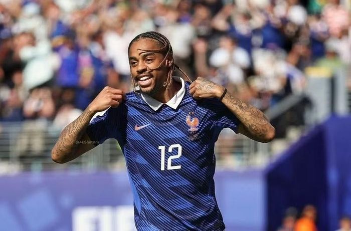 Barcola vẫn còn hợp đồng với PSG đến tháng 6/2028. Tại World Cup 2026, Bradley Barcola cũng được HLV Didier Deschamps tin dùng trong màu áo tuyển Pháp. Ảnh: Internet.