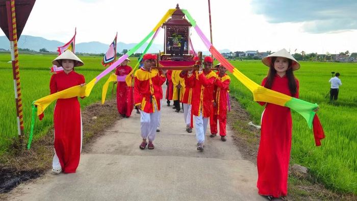 Ban Tổ chức sẽ chấm điểm cho những dòng họ có lễ rước đẹp, chuẩn bị công phu.