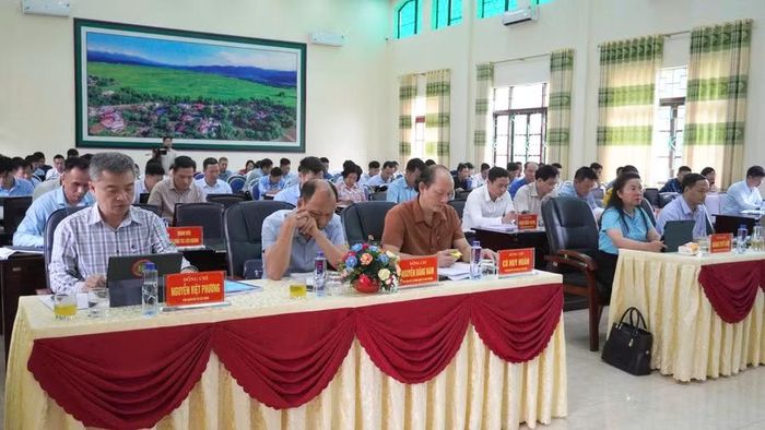 Các đại biểu dự hội nghị.