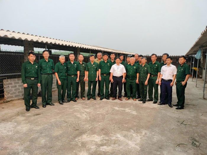 Những cựu chiến binh bước ra từ cuộc chiến luôn nỗ lực chia sẻ giúp đỡ nhau làm kinh tế. (Ảnh: Báo Thái Nguyên).