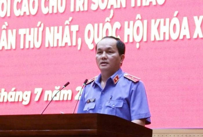  Đồng chí Phạm Viết Vượng, Viện trưởng VKSND tỉnh Quảng Ninh phát biểu tại Hội nghị.