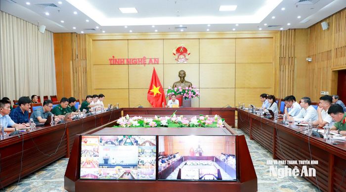 Quang cảnh phiên họp tại điểm cầu UBND tỉnh Nghệ An. Ảnh: Thành Duy