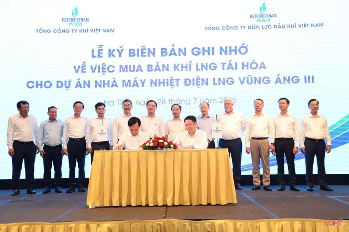PV GAS và PV POWER ký kết biên bản ghi nhớ về việc mua bán khí LNG tái hóa cho Dự án Nhà máy nhiệt điện LNG Vũng Áng III.
