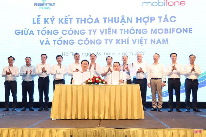 PV GAS và Tổng công ty Viễn thông MobiFone kết thỏa thuận hợp tác.