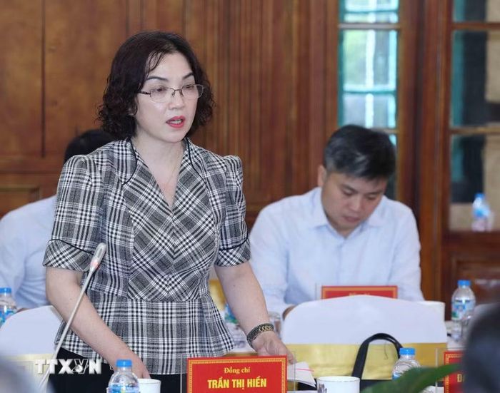 Đồng chí Trần Thị Hiền, Ủy viên Trung ương Đảng, Phó Chủ nhiệm Ủy ban Kiểm tra Trung ương phát biểu tại hội nghị. (Ảnh: Phương Hoa/TTXVN)