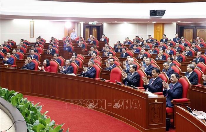 Các đại biểu tham dự phiên bế mạc Hội nghị lần thứ ba Ban Chấp hành Trung ương Đảng khóa XIV. Ảnh: Thống Nhất/TTXVN