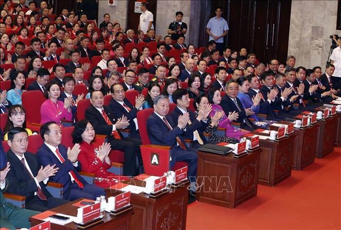Tổng Bí thư, Chủ tịch nước Tô Lâm và các đại biểu tham dự Phiên khai mạc trọng thể Đại hội đại biểu toàn quốc Hội Chữ thập đỏ Việt Nam lần thứ XII, nhiệm kỳ 2026 - 2031. Ảnh: Thống Nhất/TTXVN.