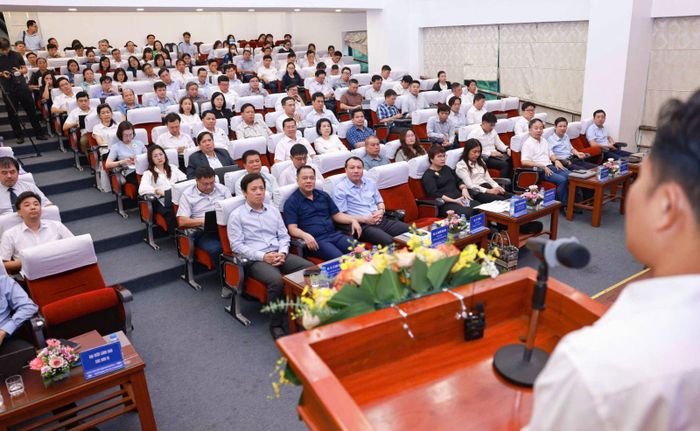 Các đại biểu, chuyên gia tham dự Hội nghị. Ảnh: Thanh Tùng/TTXVN