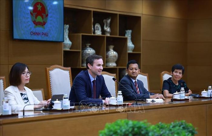 Ông Jochen Schmittmann, Trưởng đại diện Quỹ Tiền tệ quốc tế (IMF), tại Việt Nam, Campuchia, Lào phát biểu. Ảnh: Dương Giang/TTXVN