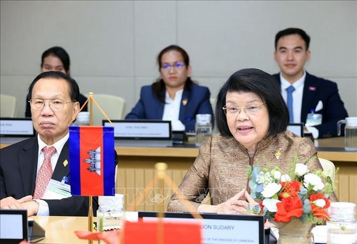 Chủ tịch Quốc hội Campuchia Samdech Khuon Sudary phát biểu. Ảnh: Tuấn Anh/TTXVN