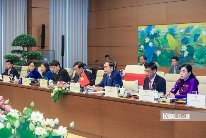 Việt Nam hiện là đối tác thương mại lớn thứ 3 của Campuchia (sau Trung Quốc và Mỹ) và là đối tác thương mại lớn nhất của Campuchia trong ASEAN.