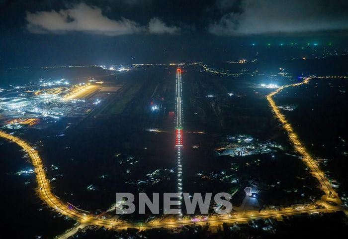 Hệ thống đèn hiệu hiện đại nhất tại Việt Nam. Ảnh: Bnews/vnanet.vn phát