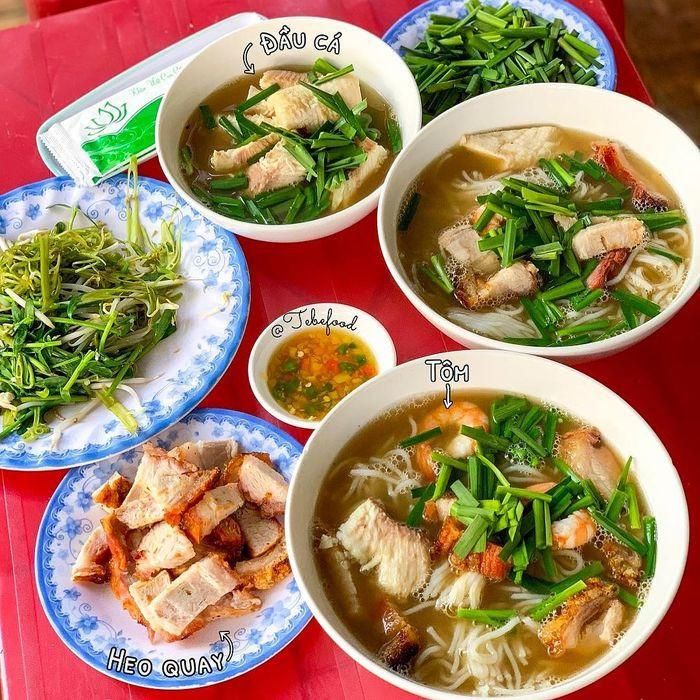 Bún nước lèo Trà Vinh. Ảnh: bazantravel.com