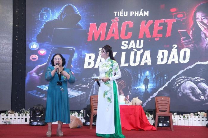 Hội viên phụ nữ tích cực tham gia giao lưu, trả lời câu hỏi tại Diễn đàn