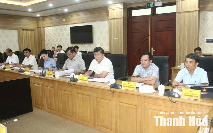 Các đại biểu dự hội nghị.