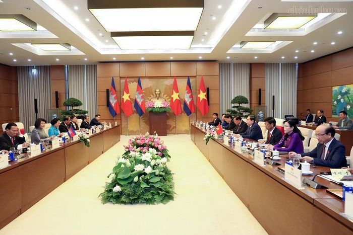 Chủ tịch Quốc hội Trần Thanh Mẫn hội đàm với Chủ tịch Quốc hội Vương quốc Campuchia Samdech Khuon Sudary - Ảnh: VGP/Nhật Bắc