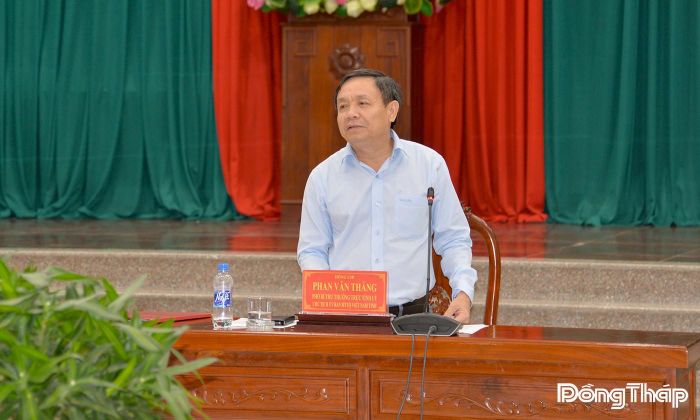 Đồng chí Phan Văn Thắng phát biểu chỉ đạo hội nghị.