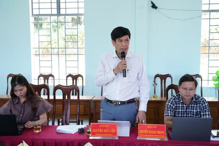  Phó Chánh văn Phòng Tỉnh ủy Nguyễn Hữu Lộc phát biểu tại buổi làm việc. Ảnh: N.H 
