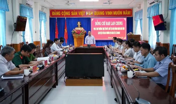  Quang cảnh buổi làm việc. Ảnh: N.H 