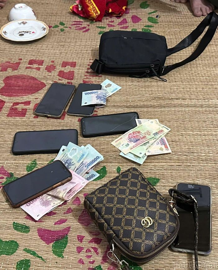 Tang vật thu giữ tại hiện trường.