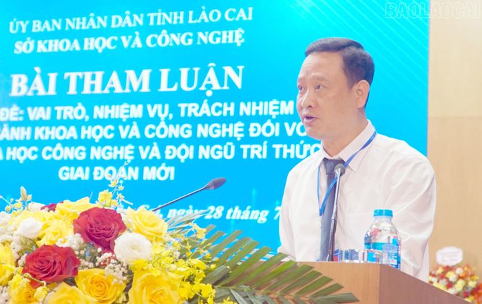Các đại biểu phát biểu tham luận tại đại hội.