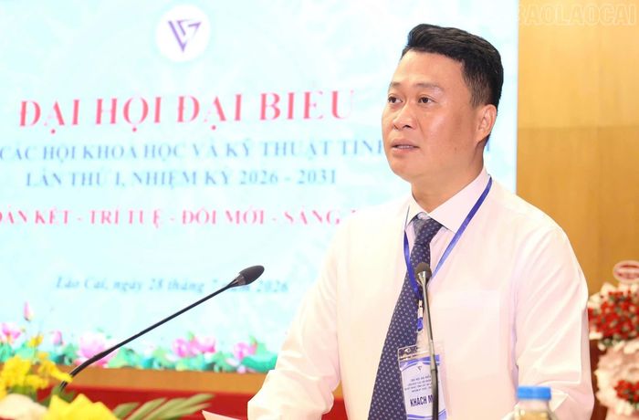 Đồng chí Hà Đức Minh - Ủy viên Ban Thường vụ Tỉnh ủy, Phó Chủ tịch Thường trực Ủy ban MTTQ Việt Nam tỉnh phát biểu tại đại hội.