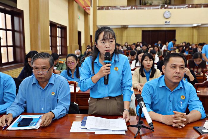 Bà Ngô Thúy Linh, Chủ tịch Công đoàn cơ sở Công ty Cổ phần Dược Lâm Đồng Ladophar, thuộc Công đoàn phường Cam Ly - Đà Lạt phản ánh tình trạng lao động nữ trên 35 tuổi rất khó xin việc