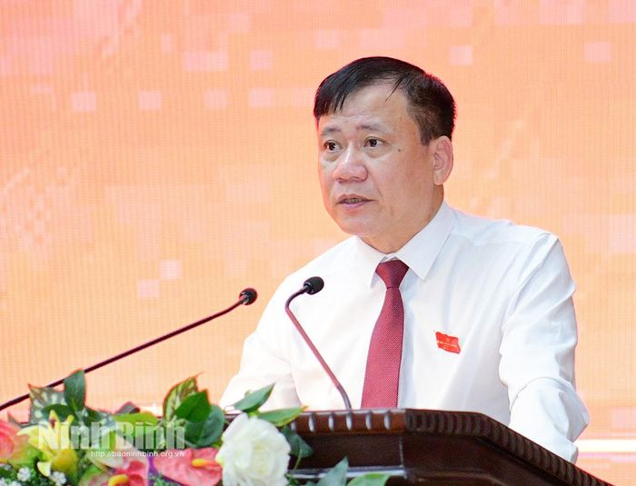 Đồng chí Mai Thanh Long - Tỉnh ủy viên, Phó Chủ tịch HĐND tỉnh phát biểu.