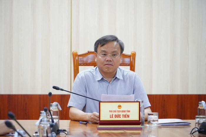 Đồng chí Lê Đức Tiến, Phó Chủ tịch UBND tỉnh tham dự phiên họp tại điểm cầu tỉnh Quảng Trị - Ảnh: N.L