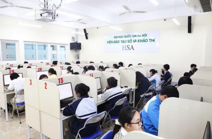 Trong nhiều năm qua, Đại học Quốc gia Hà Nội đã tổ chức kỳ thi đánh giá năng lực trên máy tính. (Nguồn: Đại học Quốc gia Hà Nội)